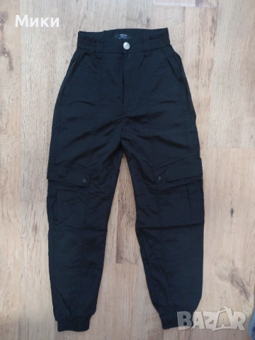 Дамски спортен панталон Bershka, снимка 2 - Панталони - 54073663