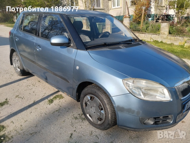 Шкода Фабия, снимка 17 - Автомобили и джипове - 54381968