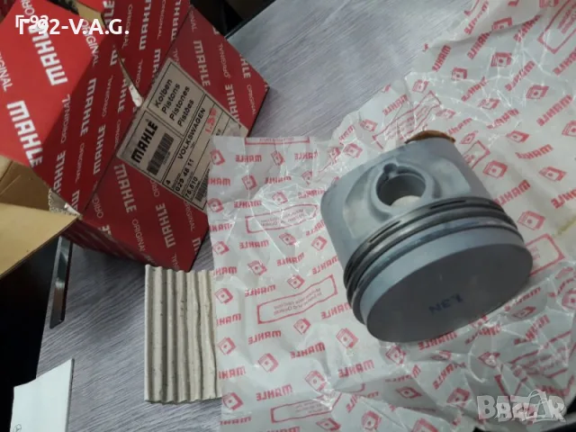 0294811**NEU**MAHLE **БУТАЛО**КОМПЛЕКТ СЪС СЕГМЕНТИ** 75,51 (+0,50), снимка 2 - Части - 55401092