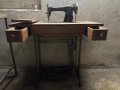 Продавам две руски шевни машини Union, снимка 4