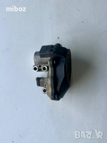 Моторче вихрови клапи Фолксваген Пасат VW Passat b6, снимка 2 - Части - 54307871