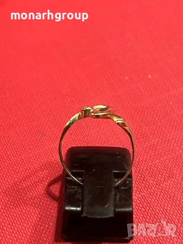 Златен пръстен, снимка 3 - Пръстени - 53991661