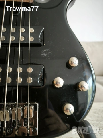 Yamaha RBX375 5-струнна бас китара, снимка 4 - Китари - 54995726