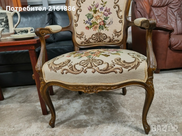 Комплект от две дъбови кресла с дърворезба и   гобленова дамаска , снимка 5 - Столове - 54100221