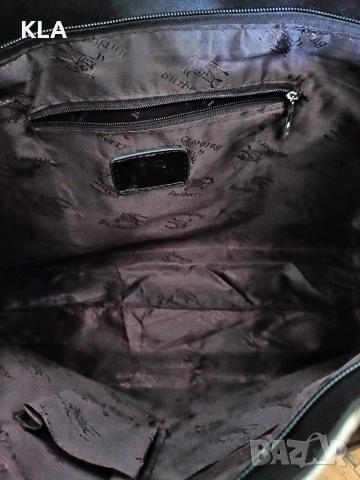 Оригинална чанта Burberry , снимка 10 - Чанти - 54943042