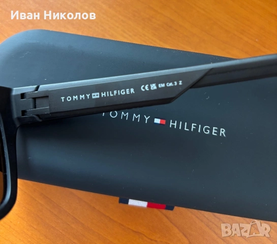 Оригинални слънчеви очила Tommy Hilfiger , снимка 5 - Слънчеви и диоптрични очила - 54180683