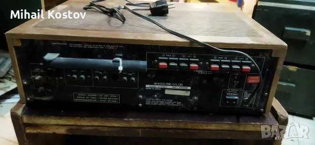 Ретро касетофон Akai AC-3500 за реставриране. 