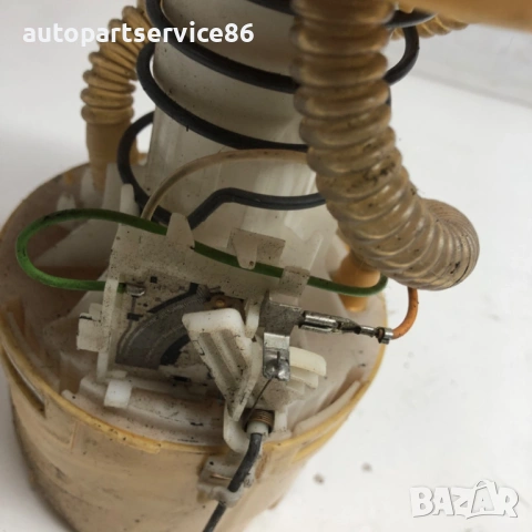 Бензинова помпа с датчик за нивото на горивото в резервоара за Volvo C70 Convertible 2.0D (2008) 3M5, снимка 3 - Части - 54020864