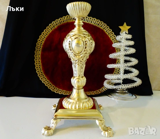 Величествен бронзов свещник 1.7 кг.,позлата,барок. 