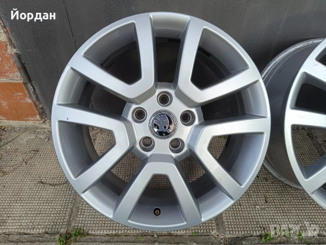ОРИГИНАЛНИ джанти 17 ' цола 5x112 SKODA / Шкода ЕТ45 7J 57,1, снимка 8 - Гуми и джанти - 54568946