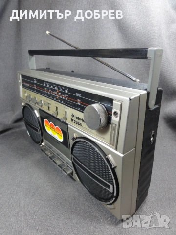 INTERFUNK IF 2364 – РЕТРО РАДИОКАСЕТОФОН BOOMBOX JAPAN (TOSHIBA RT 95S), снимка 2 - Радиокасетофони, транзистори - 54398873