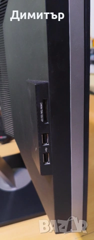 Монитор DELL U2711b - 27 инча, 2560х1440, снимка 5 - Монитори - 55166200