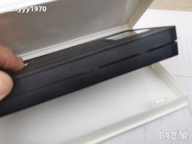QUEEN-VHS VIDEO TAPE 0807260949L1, снимка 9 - Други музикални жанрове - 55196780