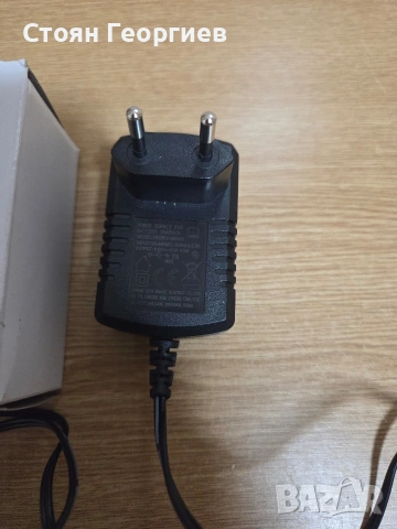 захранващ адаптер (зарядно устройство) с изходно напрежение 12V и ток 1000mA (1A)., снимка 4 - Друга електроника - 54444733