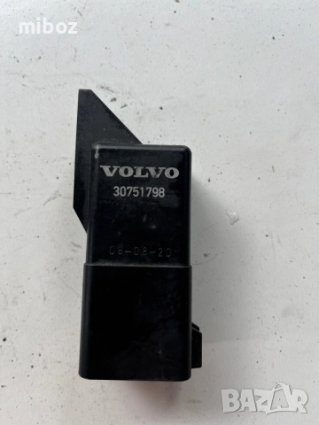 Реле подгревни свещи bosch Волво Volvo XC90 2010, снимка 2 - Части - 55496451