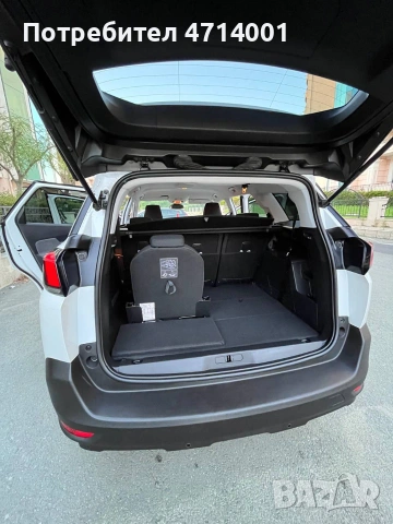 продава Peugeot 5008, снимка 8 - Автомобили и джипове - 54974835