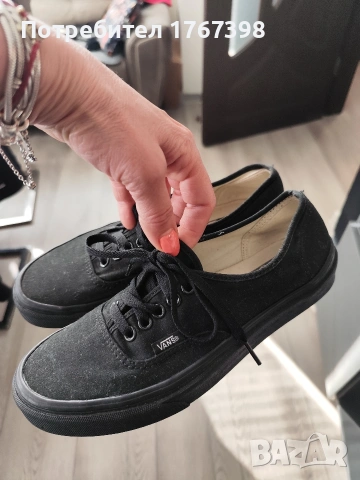 оригинални кецове vans 39 номер