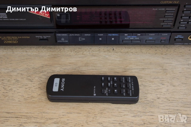 Предлагам Sony CDP-228ESD с дистанционно управление, снимка 4 - Ресийвъри, усилватели, смесителни пултове - 54399270