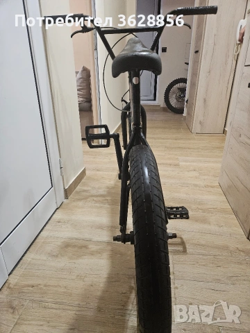 kink BMX . .. запазен BMX ЗА ТРИКОВЕ, снимка 3 - Велосипеди - 55180138