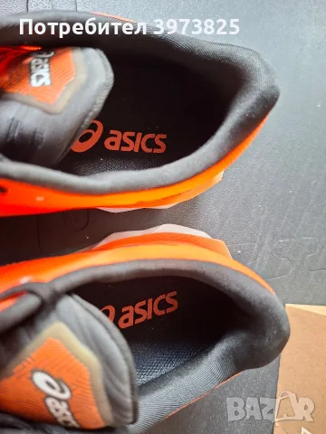 Обувки за бягане Asics Novablast Tokyo, снимка 4 - Спортни обувки - 55392135