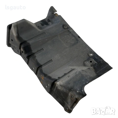 Дясна кора двигател Mitsubishi ASX I 2010-2019 ID: 161514