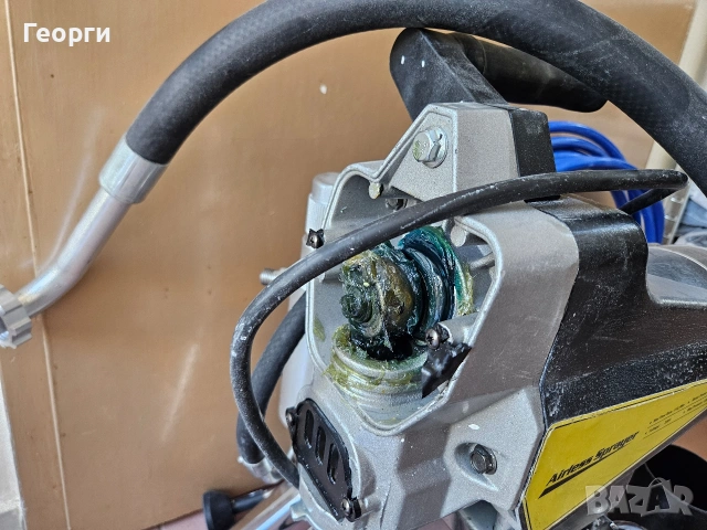 Машина за безвъздушно боядисване Airless Sprayer 1800W (2.5 л/мин) – Пълен комплект, снимка 3 - Други машини и части - 55189071