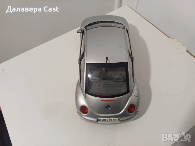 1/18 Volkswagen New Beetle Solido , снимка 9 - Колекции - 54198052
