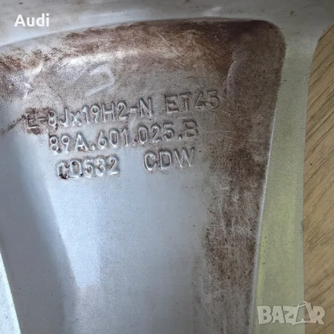 Оригинални Ауди Джанти 19 Q4 e-tron, снимка 9 - Гуми и джанти - 55417860