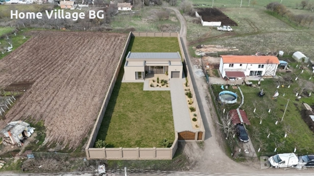 Ъглов парцел село Козлодуйци, област Добрич, снимка 13 - Парцели - 53266957
