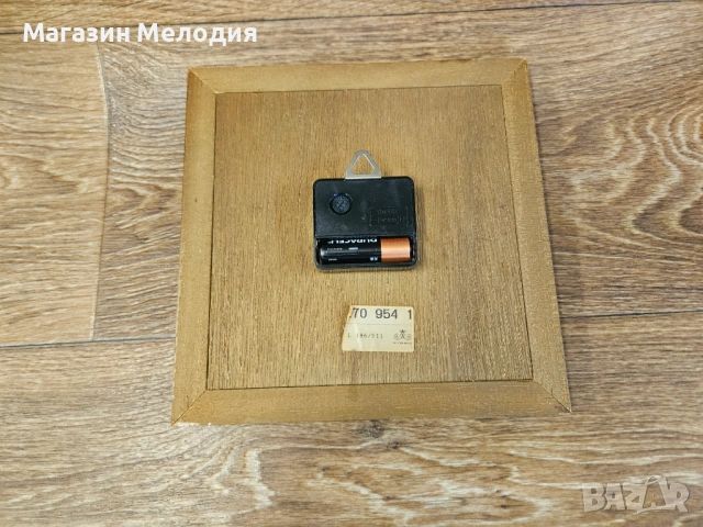 Стенен часовник Meister Anker – Немска класика и прецизност, Made in Germany, снимка 6 - Стенни часовници - 54607325