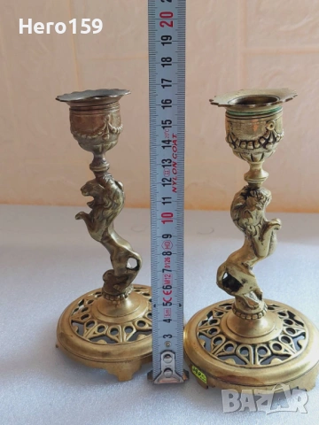 Бронзов еврейски свещник(Менора) плюс двойка бронзови свещници, снимка 8 - Антикварни и старинни предмети - 54654435