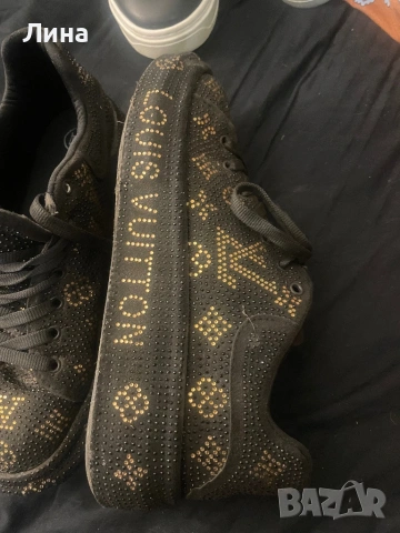 Страхотни обувки ,маратонки,боти, снимка 18 - Дамски обувки на ток - 45510316