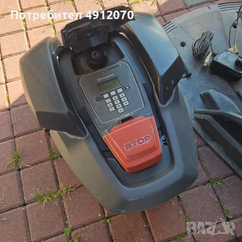 Косачка  робот  husqvarna, снимка 4 - Градинска техника - 55598451