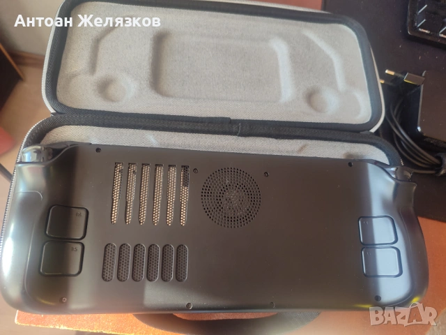 Продавам Steam Deck 512gb, снимка 4 - Други игри и конзоли - 54325165