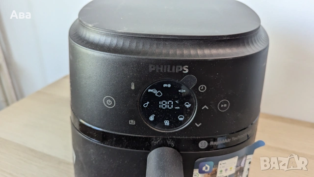 Philips NA229/00 Airfryer / Еърфрайър – нов, ИЗКРИВЕН, изпускан, включва се, за ремонт/части, 25€, снимка 2 - Фритюрници - 54820240