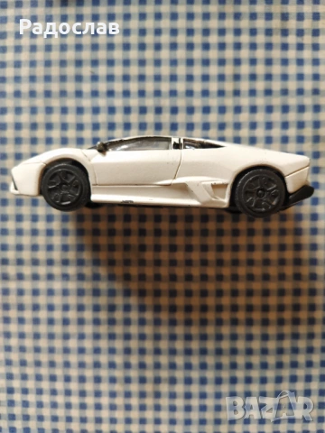 количка Burago Lamborghini , снимка 2 - Колекции - 54399592