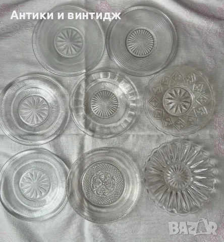 Ретро лот стъклени чинийки / розетки – 8 бр. (Винтидж и антик пресовано стъкло), снимка 2 - Антикварни и старинни предмети - 55682476