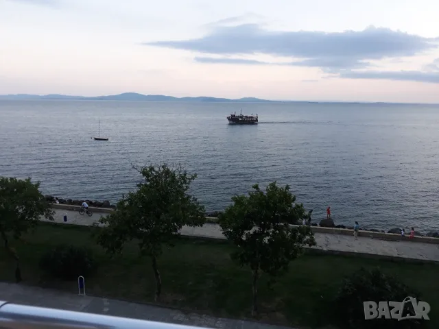 Панорамен апартамент под наем в Поморие