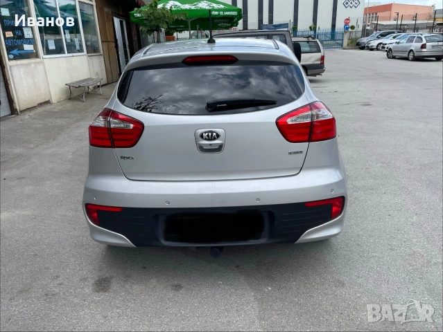 Кия Рио, снимка 4 - Автомобили и джипове - 54578703