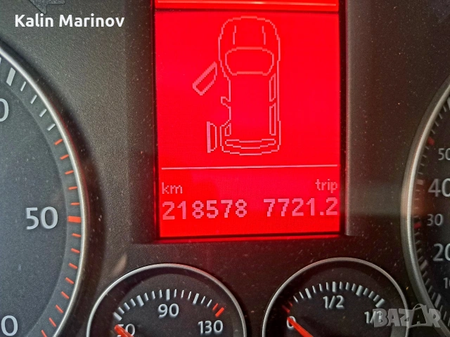 Фолксваген кади лайф 2.0 TDI 6 ск. 140 кс. 6+1 места 2009г., снимка 13 - Автомобили и джипове - 54645783