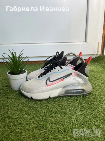 Дамски маратонки Nike Air Max 2090 | Н 38 | разцветка "Pure Platinum / White / Bright Crimson", снимка 3 - Маратонки - 55528729
