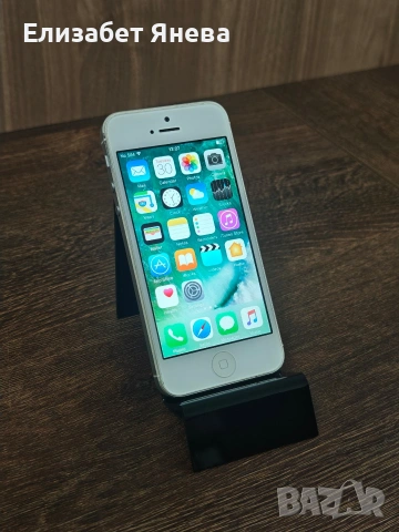iPhone 5 16 GB бял, отлично състояние ,87% батерия 