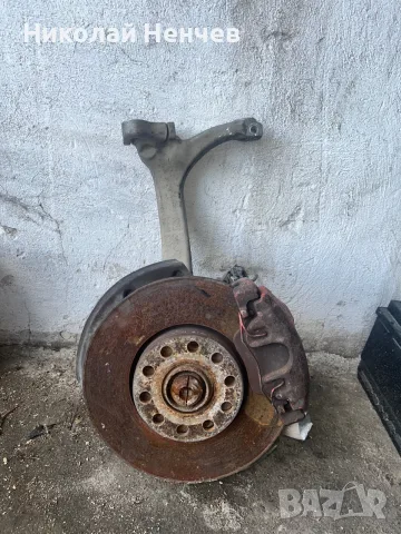 Преден ляв шенкел главина Audi A4 B6 1.9 131 