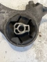 Конзола (държач) на тампон на двигател за Chevrolet Captiva 2.2 VCDI (2012) X00762A, снимка 3
