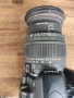 Nikon D60 + Sigma DC 18-50mm + зарядно х батерии , снимка 4