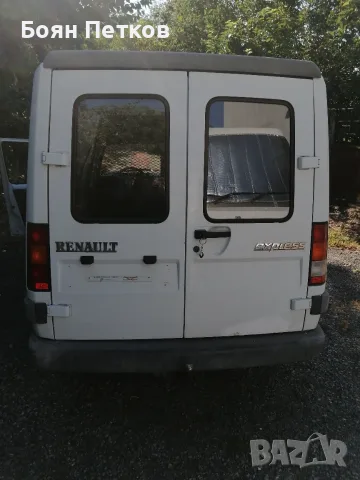 Reno Express 1,9d 650e, снимка 7 - Автомобили и джипове - 55610469