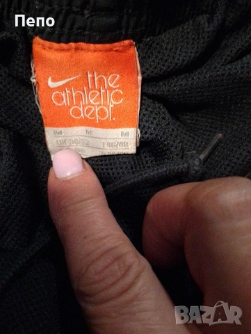 Долнище Nike, снимка 2 - Спортни дрехи, екипи - 54016437