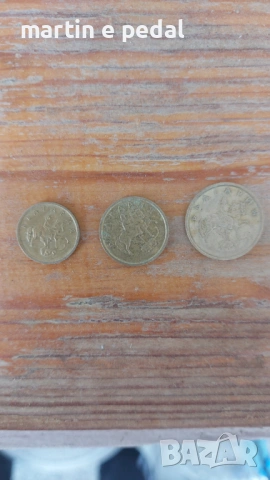 Колекционерски Сет (1, 2 и 5 стотинки) – Първа емисия 1999 г., снимка 2 - Нумизматика и бонистика - 54235190