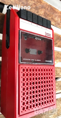 Касетофон Vintage SANYO M2541E-като Нов!, снимка 4 - Радиокасетофони, транзистори - 54654872