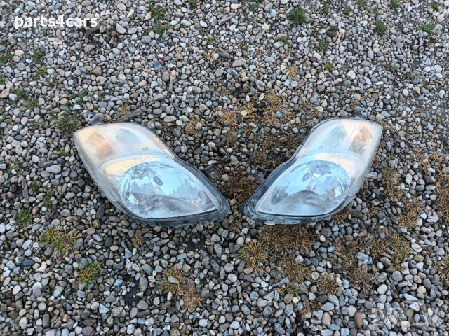 ляв и десен фар за тойота ярис 2 фейслифт фарове TOYOTA YARIS II FACELIFT цена за бройка 